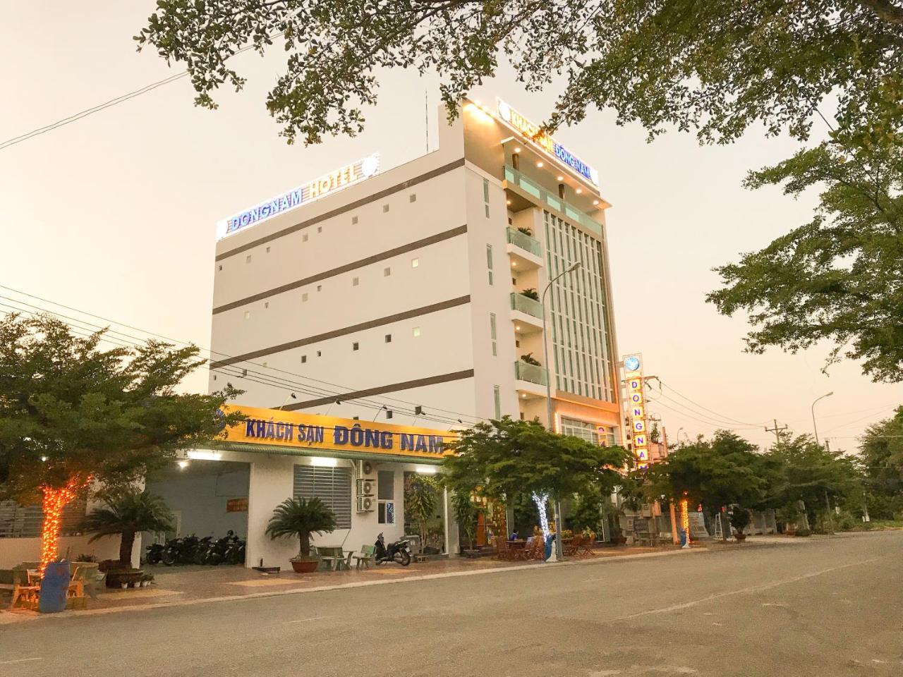 Dong Nam Hotel ファンラン エクステリア 写真